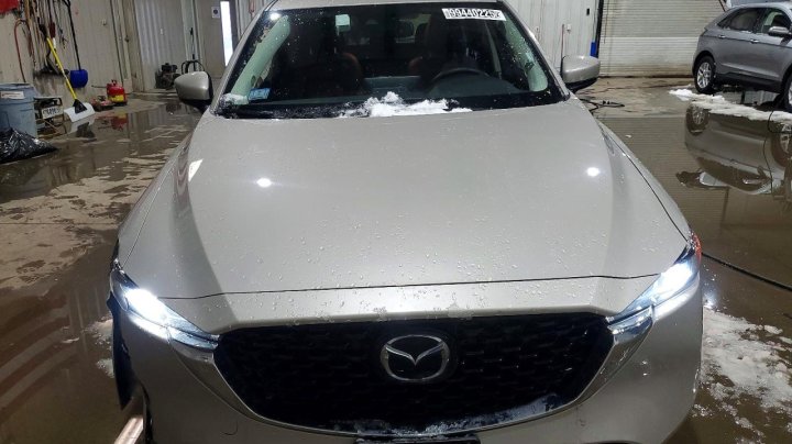 Mazda CX-5  2025