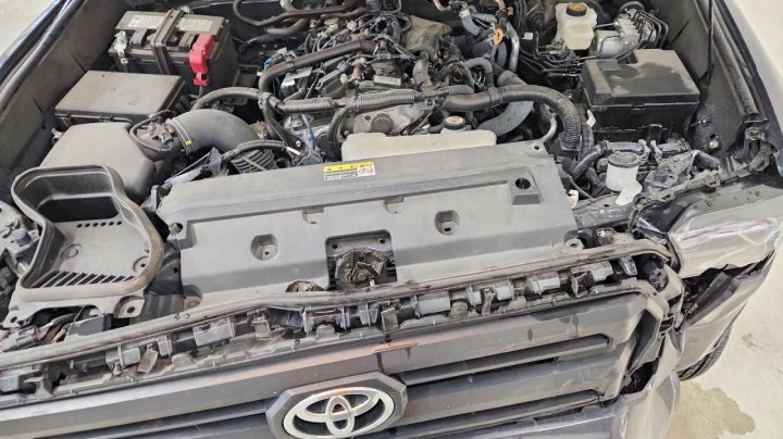 Toyota TACOMA  2025