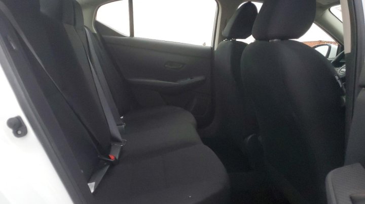 Nissan Sentra  2025