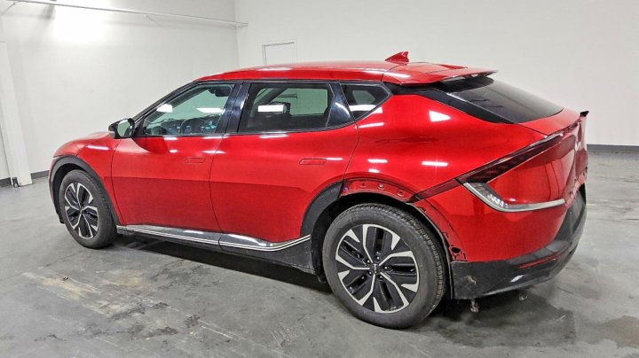 KIA EV6  2023