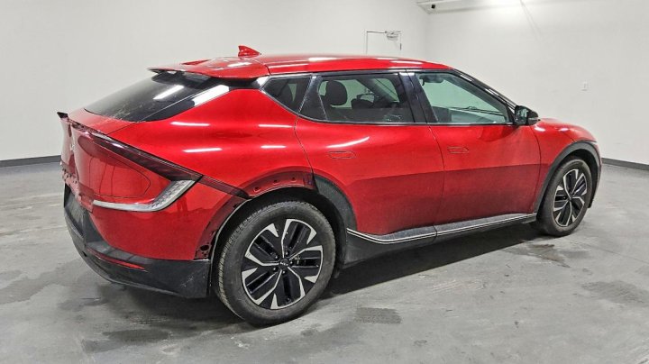 KIA EV6  2023
