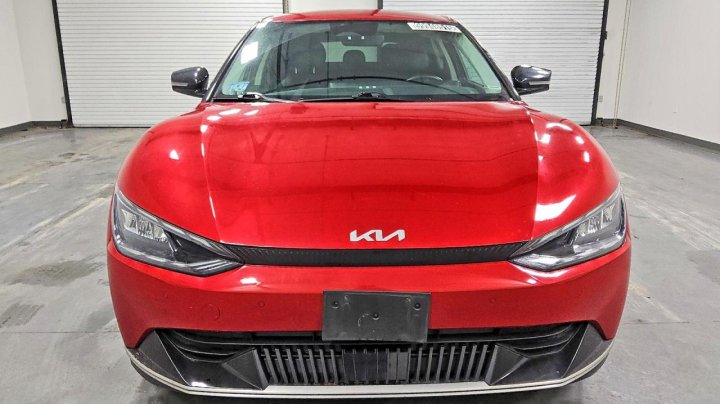 KIA EV6  2023