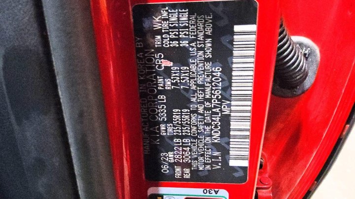 KIA EV6  2023