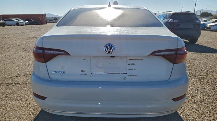 Volkswagen JETTA  2019