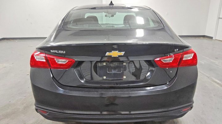 Chevrolet Malibu  2023