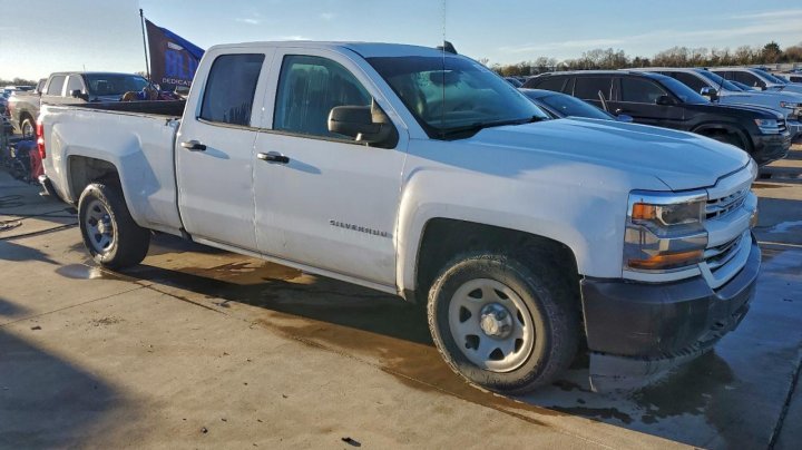 Chevrolet Silverado  2017