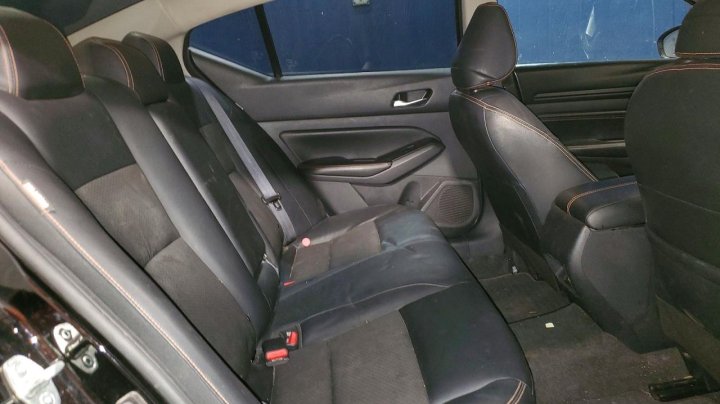 Nissan Altima  2022