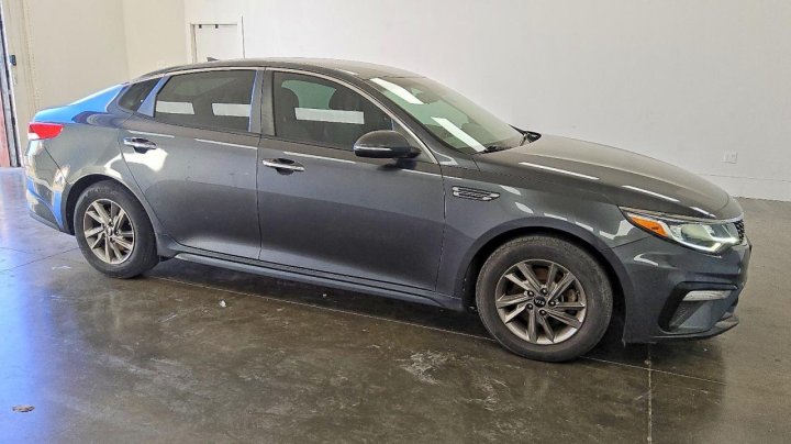 KIA Optima  2020