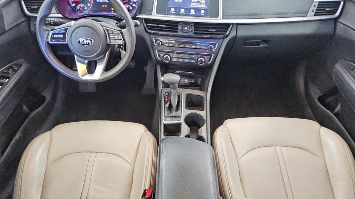 KIA Optima  2020