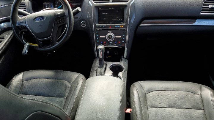 Ford Explorer  2016