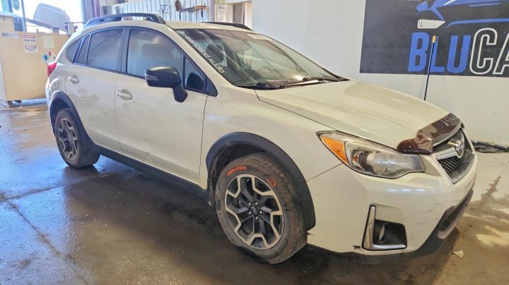 Subaru CROSSTREK  2016