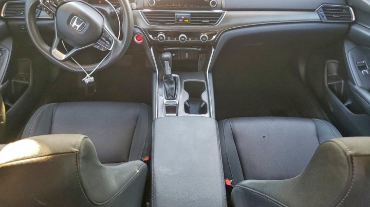 Honda Accord  2020