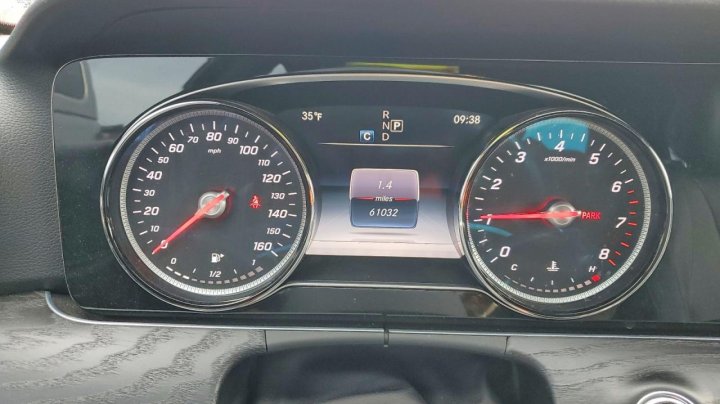 Mercedes-Benz E  2018