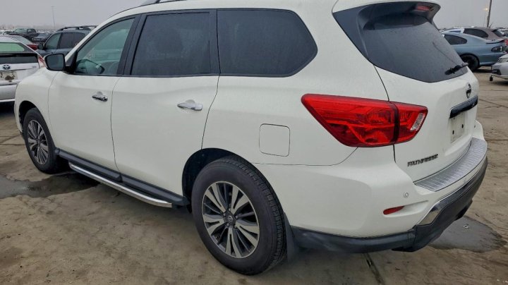 Nissan Pathfinder  2019