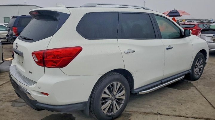Nissan Pathfinder  2019