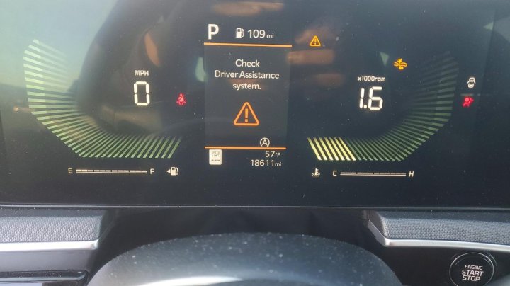 KIA K5  2025