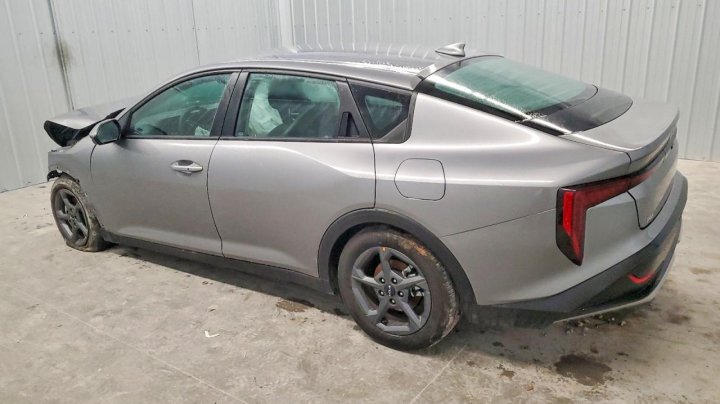 KIA K4  2025