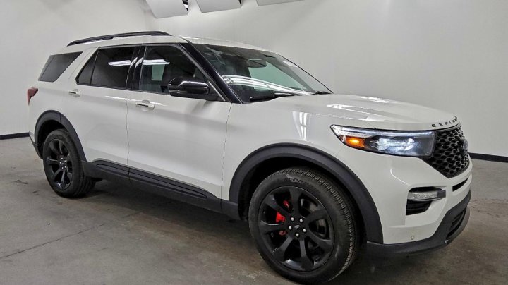 Ford Explorer  2023