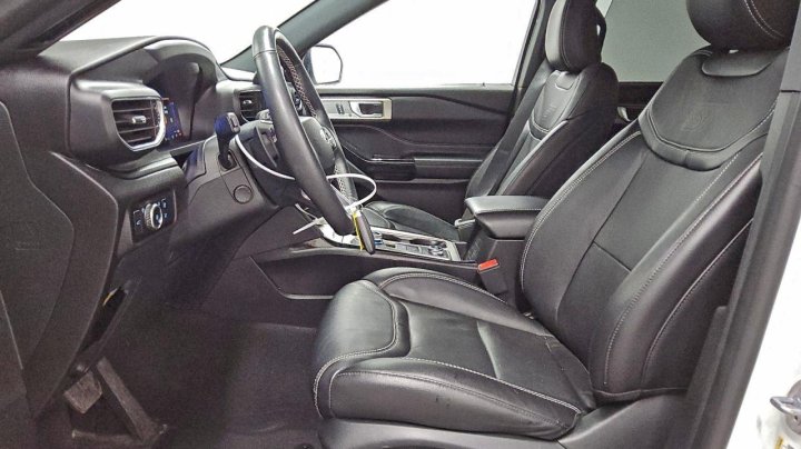Ford Explorer  2023