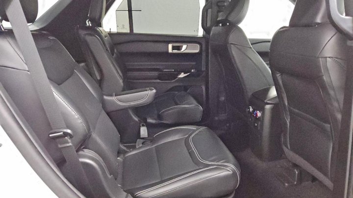 Ford Explorer  2023