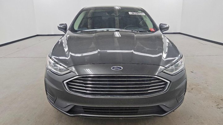 Ford FUSION  2020