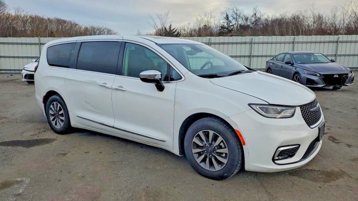 CHRYSLER Pacifica  2023