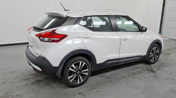 Nissan Kicks  2020