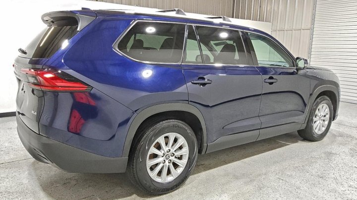 Toyota GRAND HIGHLANDER  2024