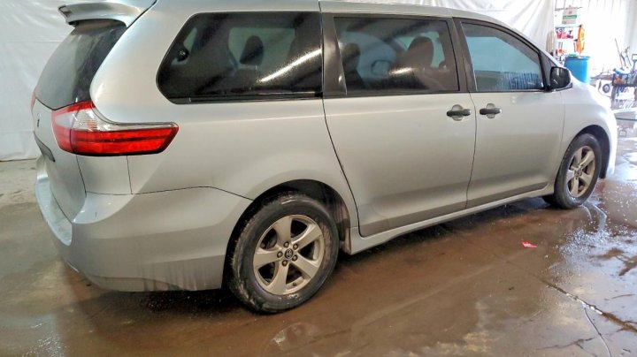 Toyota SIENNA  2020