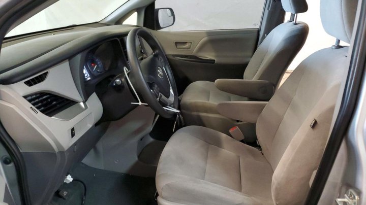 Toyota SIENNA  2020