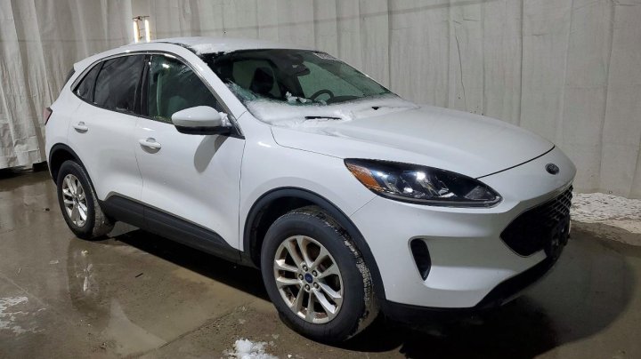 Ford Escape  2021
