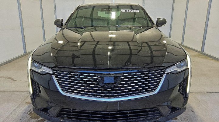 Cadillac CT4  2023