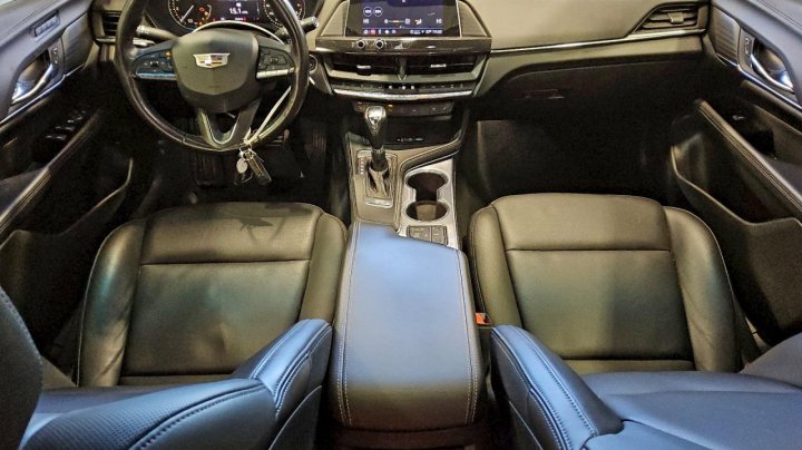 Cadillac CT4  2023