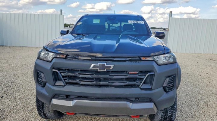 Chevrolet Colorado  2023