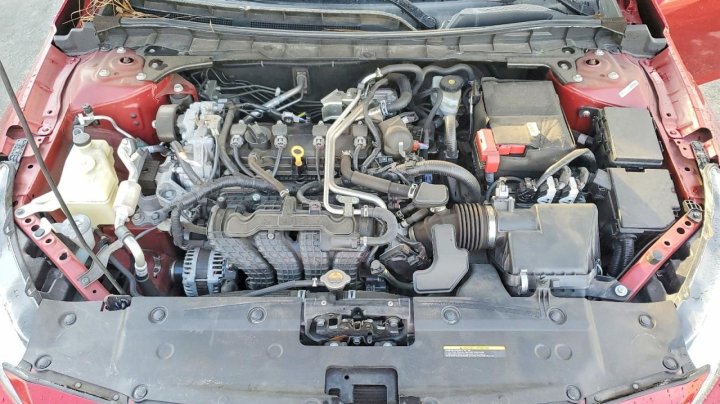 Nissan Altima  2021