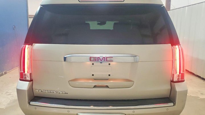 GMC YUKON XL  2016