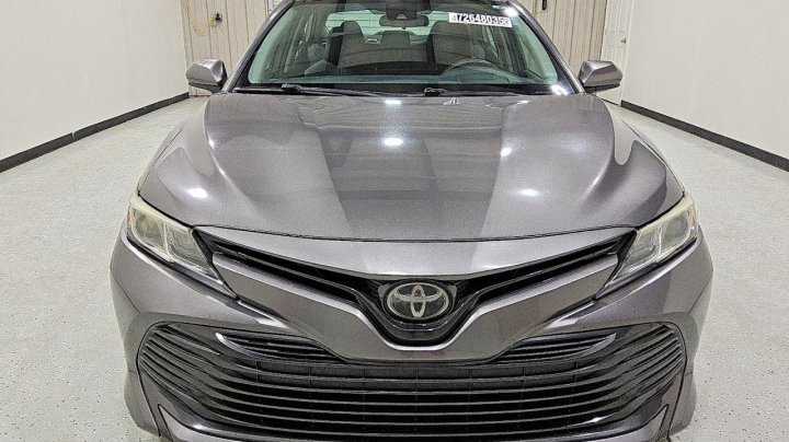 Toyota Camry  2019
