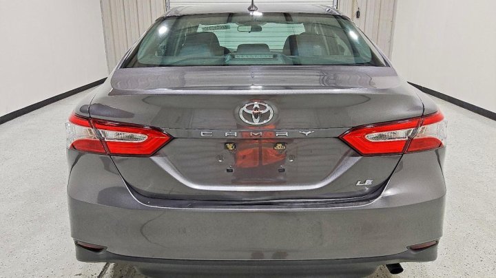 Toyota Camry  2019