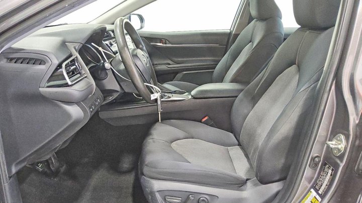 Toyota Camry  2019