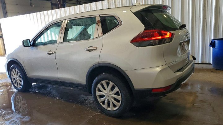 Nissan ROGUE  2020