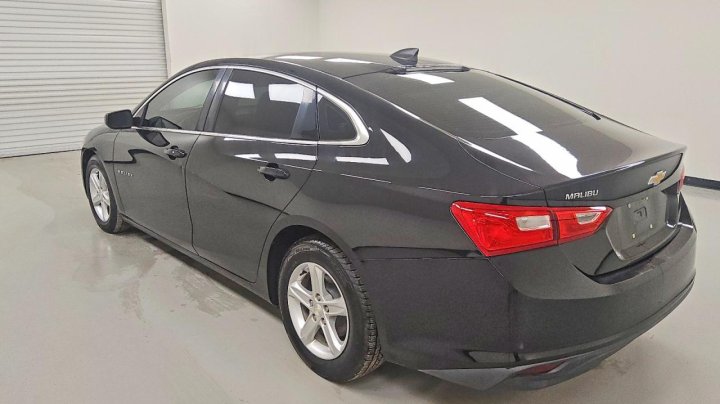 Chevrolet Malibu  2020
