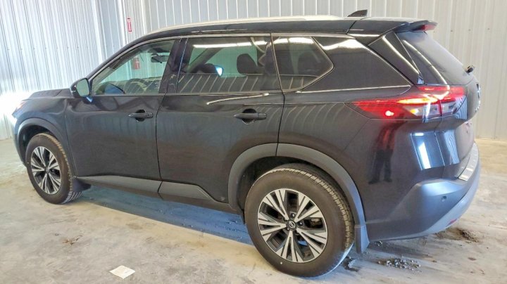 Nissan ROGUE  2021