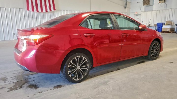 Toyota Corolla  2015