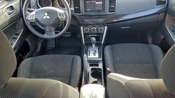 Mitsubishi Lancer  2017