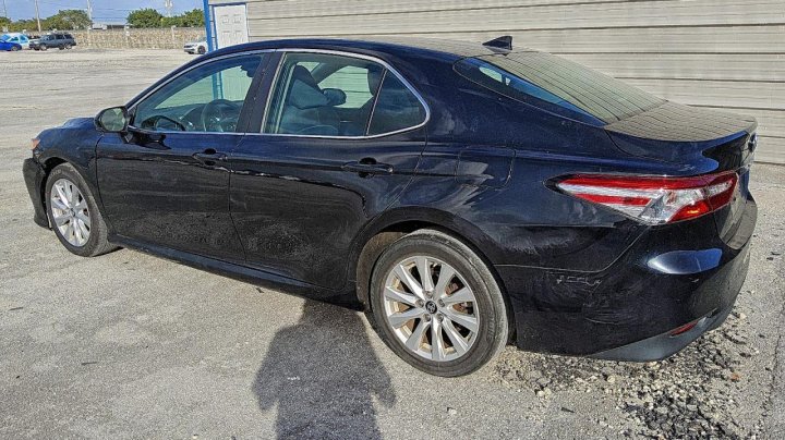 Toyota Camry  2019