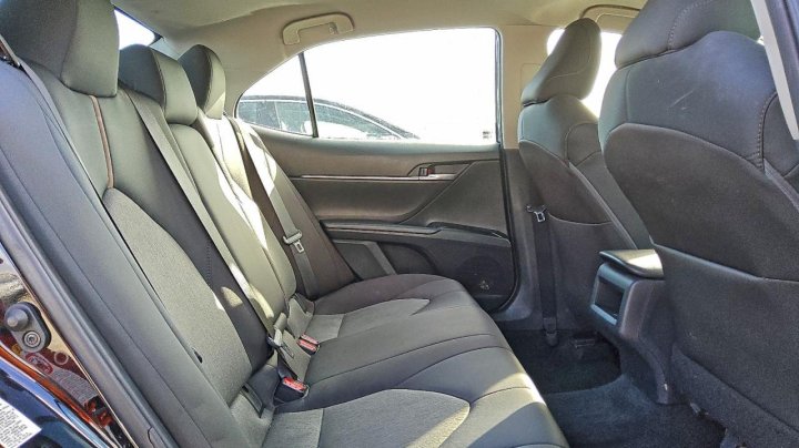 Toyota Camry  2019