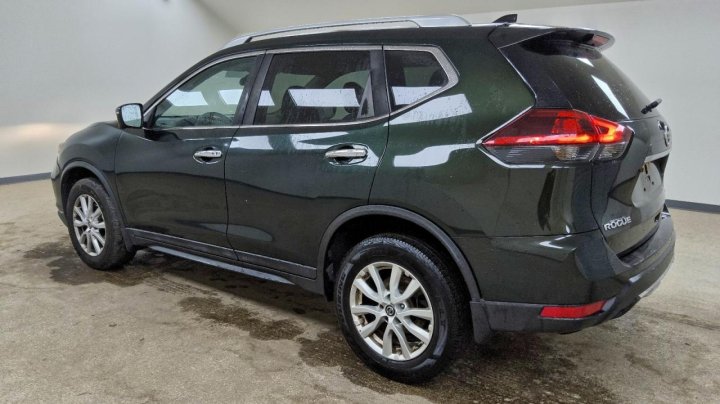 Nissan ROGUE  2018