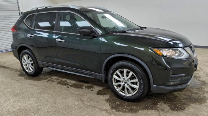 Nissan ROGUE  2018