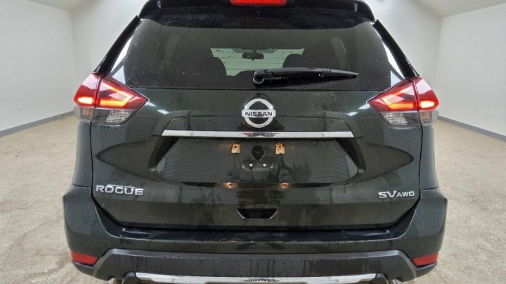 Nissan ROGUE  2018