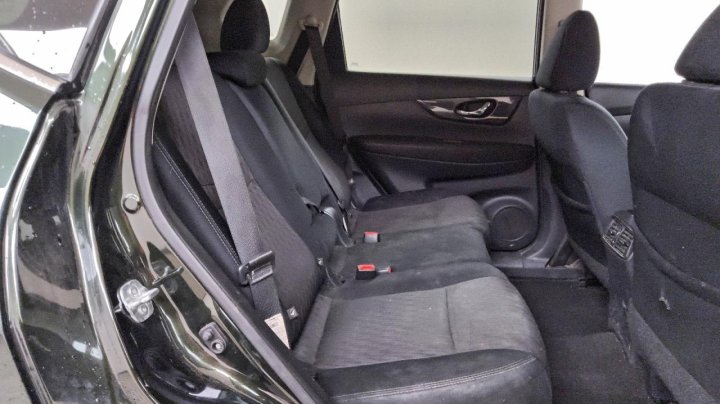 Nissan ROGUE  2018